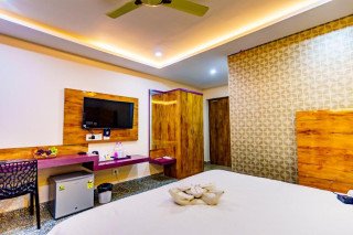 3Star Hotel For Sale, In Jagannath Puri.